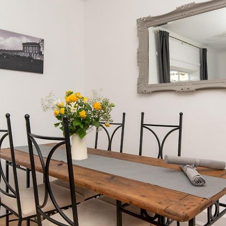 Pass The Keys Stylish 2 Bed Central Bath Apartment With Parking Buitenkant foto