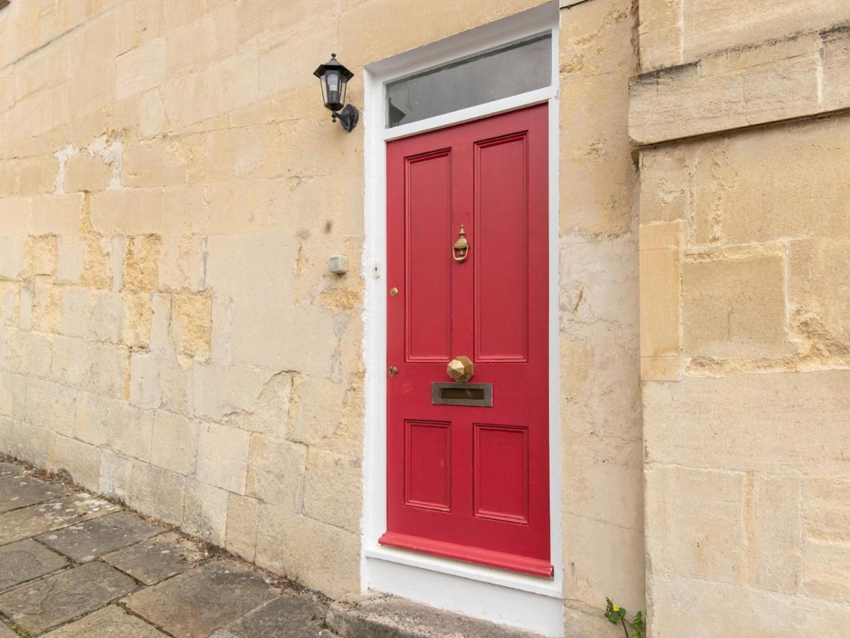 Pass The Keys Stylish 2 Bed Central Bath Apartment With Parking Buitenkant foto